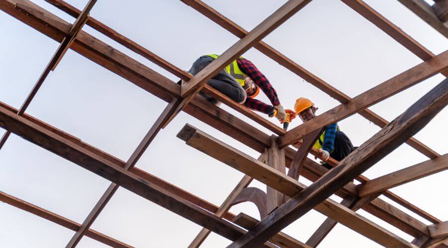 Professional gutter cleaning services in Bangor, WI